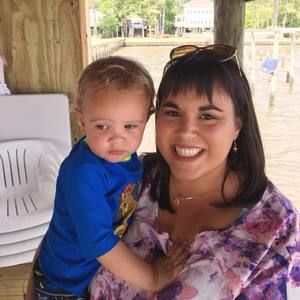 Meet your Posher, Lauren